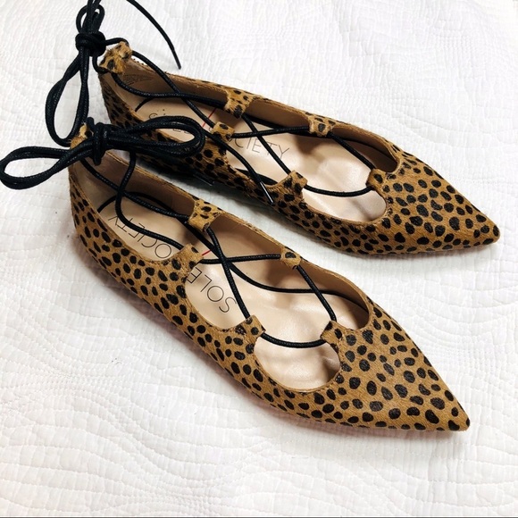 🔥 Sole Society Georgina cheetah dot calf hair flats - Picture 2 of 12